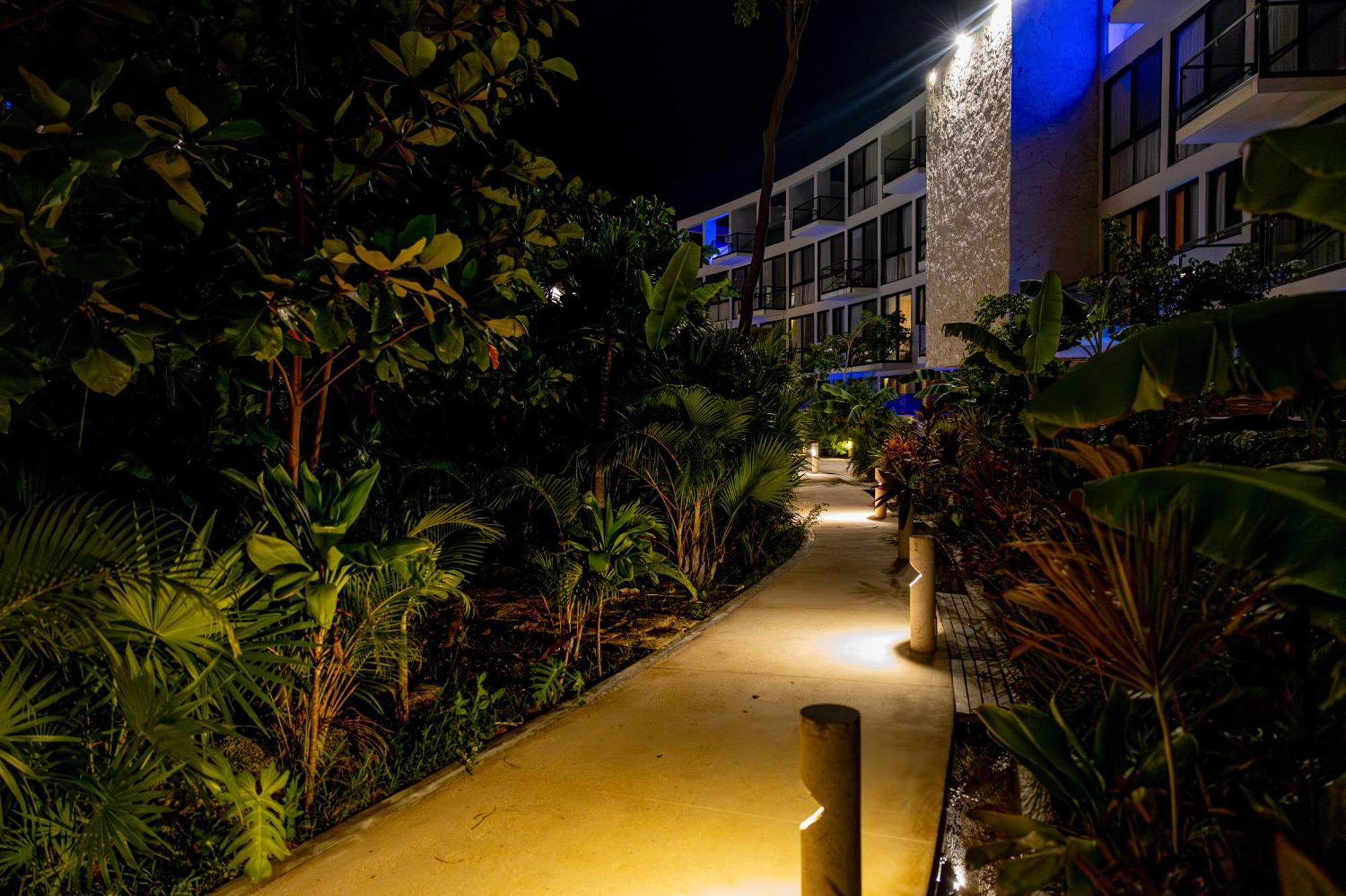 The Waves Tulum By Bnb Experience Bagian luar foto